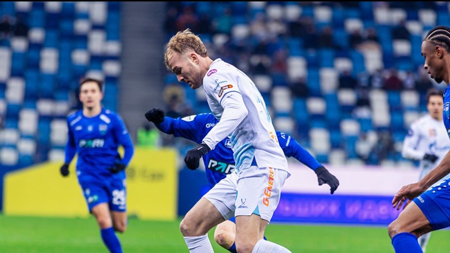 «Зенит» ничем не рискует. Почему ЦСКА проиграл от обмена Дивеева на Лусиано