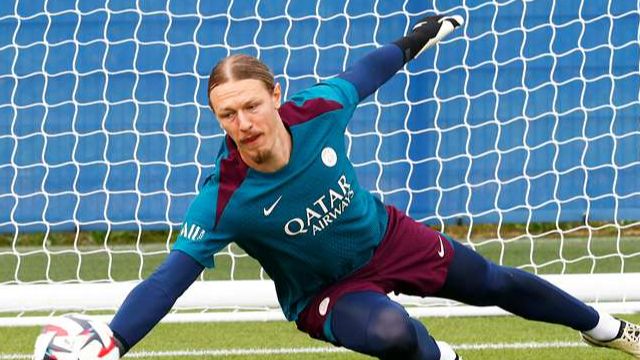 L'Équipe оценил игру Сафонова в матче Лиги чемпионов «ПСЖ» — «Бавария»