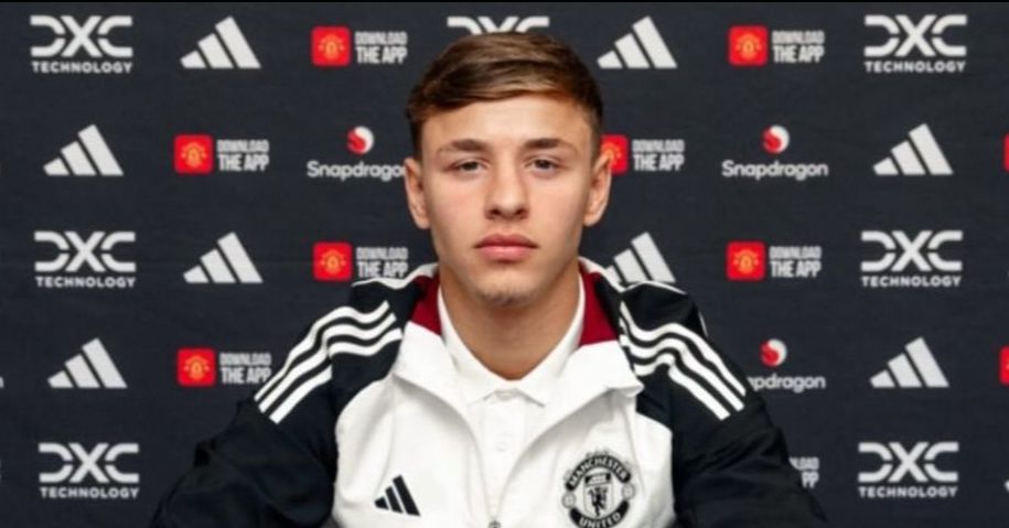 Юрист опроверг слухи о смене спортивного гражданства игроком «МЮ» Ибрагимовым