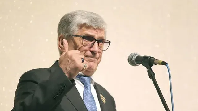 Тихонов: в России нет денег на съемки фильма обо мне, хотя четыре серии уже готовы