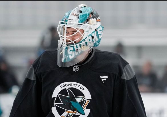 Ярослав Аскаров повторил рекорд Евгения Набокова среди вратарей-новичков «Сан-Хосе»