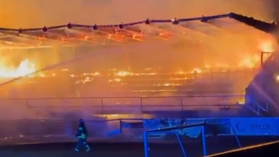 Фанаты сожгли стадион собственной команды в Финляндии