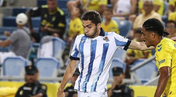 Глеб пожелал Захаряну набрать форму в «Реал Сосьедаде»